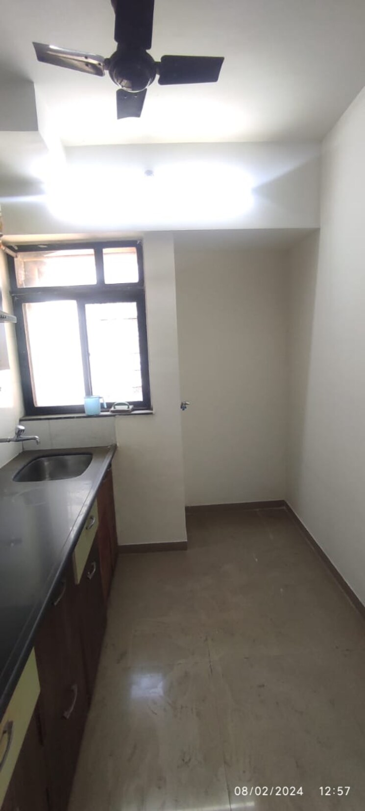 Kitchen, puranik-city 1 Bedroom 450 Sq.Ft. Apartment In Kasarvadavali Thane 7051647