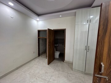 2 BHK Builder Floor For Sale in Shivpuri