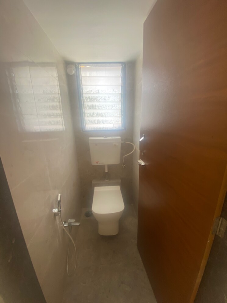Bathroom, thanekar-civic 2 Bedroom 895 Sq.Ft. Apartment In Ambernath West Thane 7051981