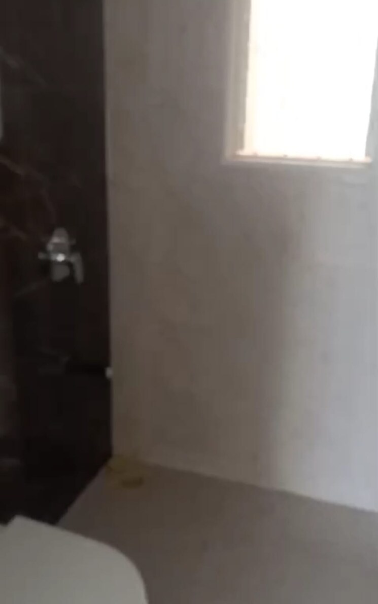 Attached Bathroom, dosti-west-county-phase-4-dosti-pine 2 Bedroom 747 Sq.Ft. Apartment In Balkum Pada Thane 7052068