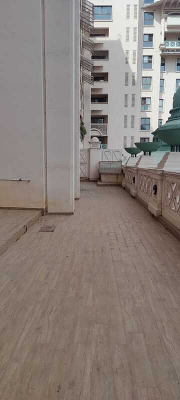 Parking in 3 BHK Apartment at Hennur Road – for Sale
