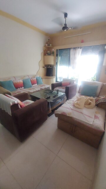 2 BHK Apartment For Rent in Shree Vallabh Anand CHS Malad West Mumbai  7052574