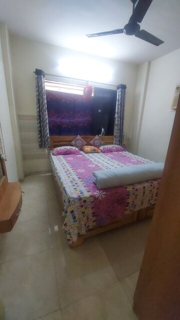 Bedroom in 2 BHK Apartment at Shree Vallabh Anand CHS, Malad West – for Rent