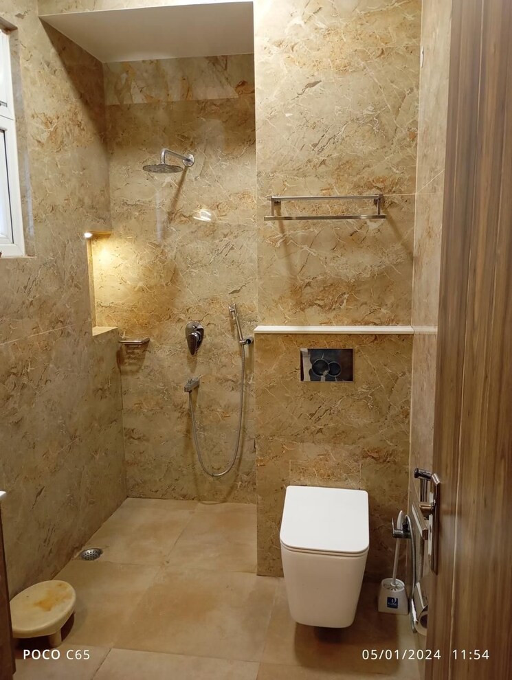 Bathroom, sector 50 Pg For Girls In Sector 50 7052643