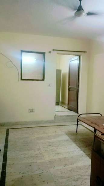 1 BHK Builder Floor For Rent in Panchsheel Vihar Delhi 7052850