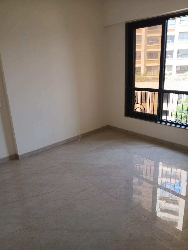 Balcony, heritage-elegance 2 Bedroom 840 Sq.Ft. Apartment In Matunga Mumbai 7053008