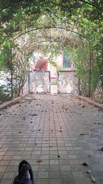 5 BHK Villa – Exterior View View at Ecil - for Sale