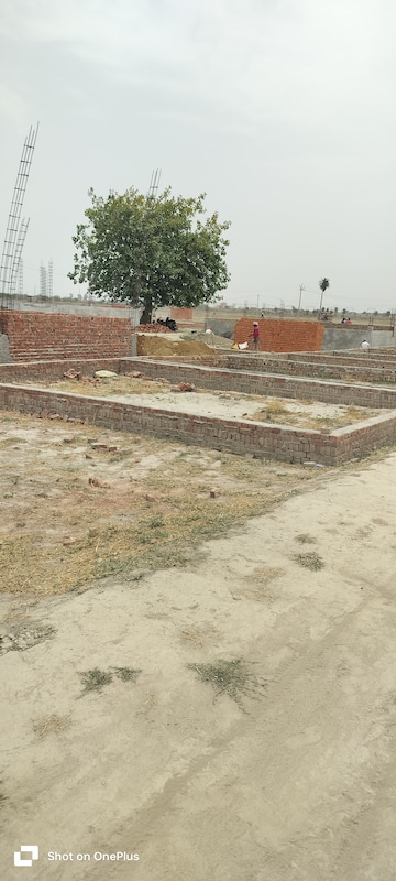 Plot For Resale in Ismailpur Faridabad  7053821