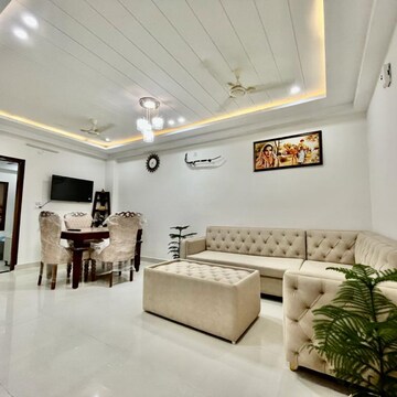 Living Room in 3 BHK Builder Floor at Peer Mucchalla – for Sale