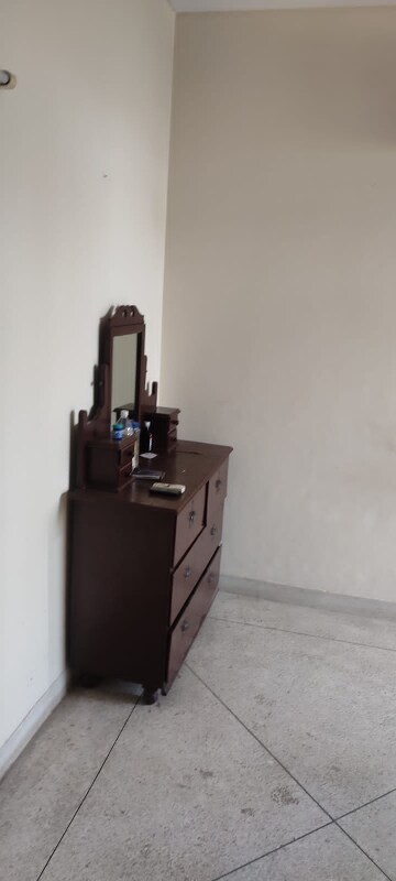 Furnished Amenities in 3 BHK Apartment at Kiran Residency, Sector 56 – for Sale