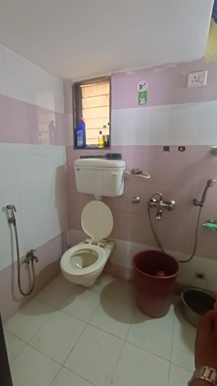 Bathroom, vinay-unique-residency 2 Bedroom 561 Sq.Ft. Apartment In Virar West Palghar 7055654