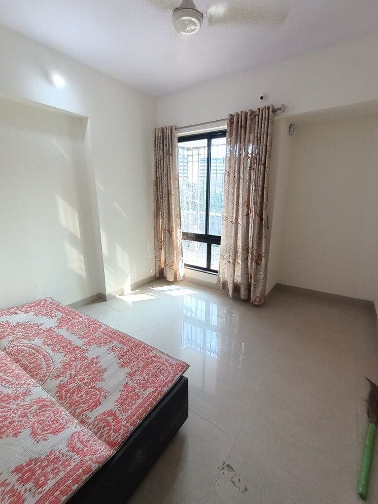 Room, devashree-park 3 Bedroom 1207 Sq.Ft. Apartment In Kolshet Road Thane 7055738