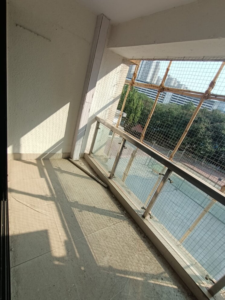 Balcony, devashree-park 3 Bedroom 1207 Sq.Ft. Apartment In Kolshet Road Thane 7055738