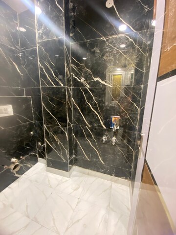 Balcony in 2 BHK Builder Floor at Mohan Garden – for Sale