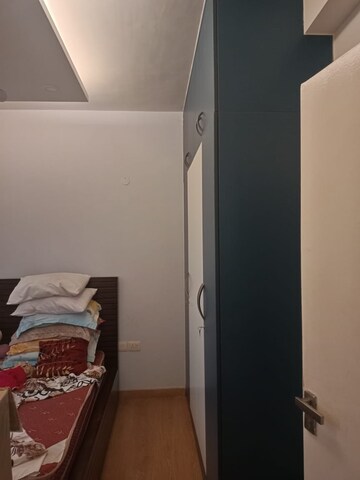 Furnished Amenities in 3 BHK Apartment at Emaar Palm Hills, Sector 77 – for Sale