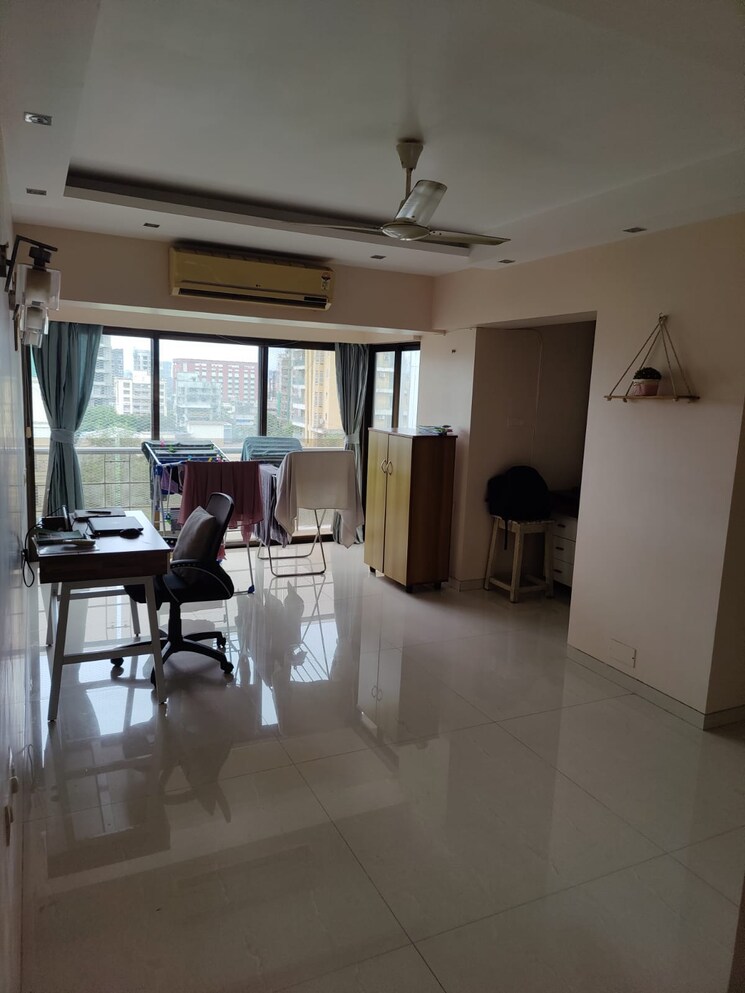 Living Room, nandita-building 4 Bedroom 2000 Sq.Ft. Apartment In Bandra West Mumbai 7056455