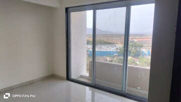 Room in 1 BHK Apartment at Vedant Sumeet Elite, Balkum Pada – for Sale