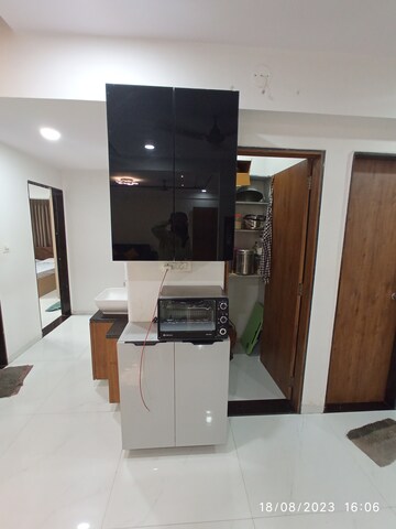 Room in 3 BHK Apartment at Adajan – for Sale