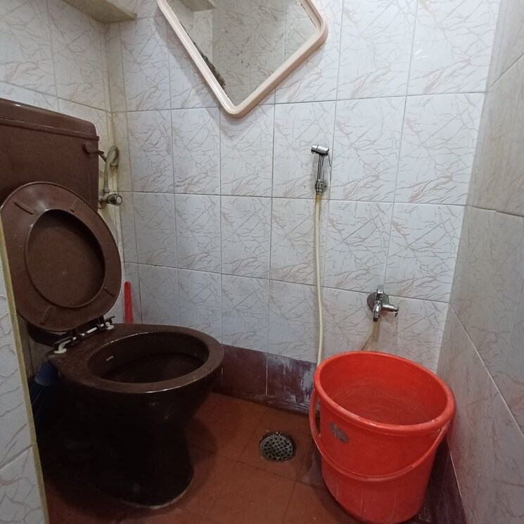 Attached Bathroom, kharigaon 1 Bedroom 620 Sq.Ft. Apartment In Kharigaon Thane 7056935