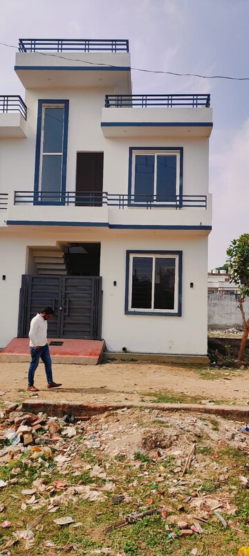  Plot – Exterior View View at Kamta - for Sale