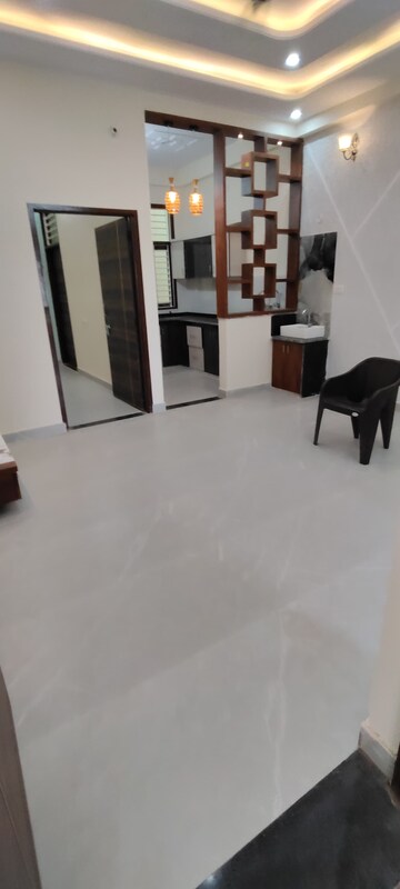 Room in 3 BHK Villa at Kalwar Road – for Sale
