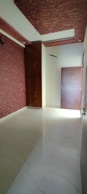 Room in 3 BHK Villa at Hathoj – for Sale