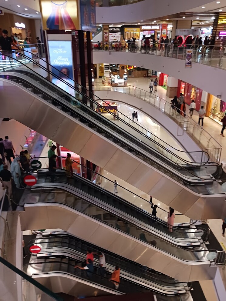 Exterior View, bhutani-experience Commercial Shop 1100 Sq.Ft. In Sector 32 Noida 7057340