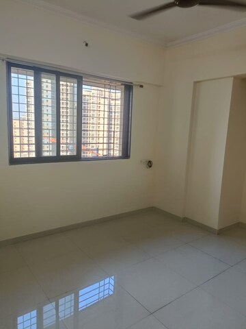 1 BHK Apartment For Sale in Unnati Woods CHS, Kasarvadavali