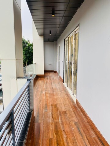 Balcony in 4 BHK Builder Floor at Green Fields Colony – for Sale