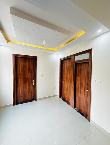 Bedroom in 3 BHK Independent House at Kamta – for Sale
