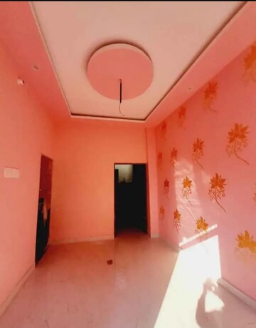 Room in 3 BHK Independent House at Kamta – for Sale