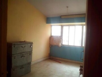 Room in 4 BHK Apartment at Godrej Park, Kalyan West – for Sale