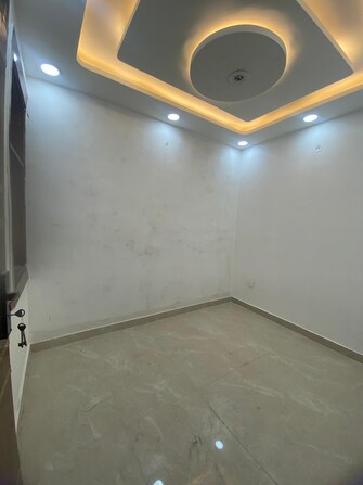 2 BHK Builder Floor For Resale in Dwarka Mor Delhi  7058861