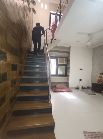 3 BHK Apartment For Sale in Sheikh Sarai