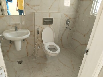 Bathroom in 3 BHK Apartment at Omaxe Waterscapes, Gomti Nagar – for Sale