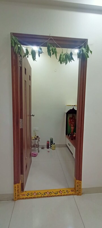 Furnished Amenities in 3.5 BHK Builder Floor at Jubilee Hills – for Sale
