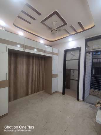 2 BHK Builder Floor For Rent in Dwarka Mor Delhi 7060123