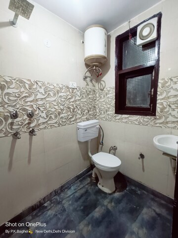 Bathroom in 1 BHK Builder Floor at Govindpuri – for Sale