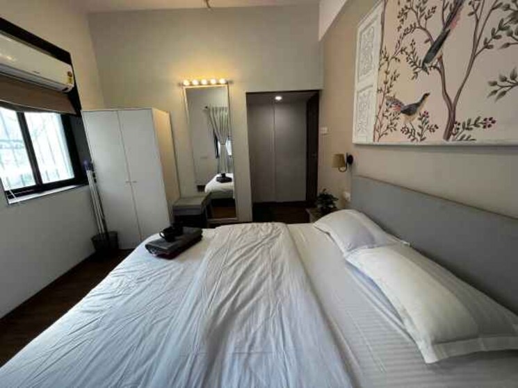 Bedroom, martins-apartment 1 Bedroom 600 Sq.Ft. Apartment In Bandra West Mumbai 7060366