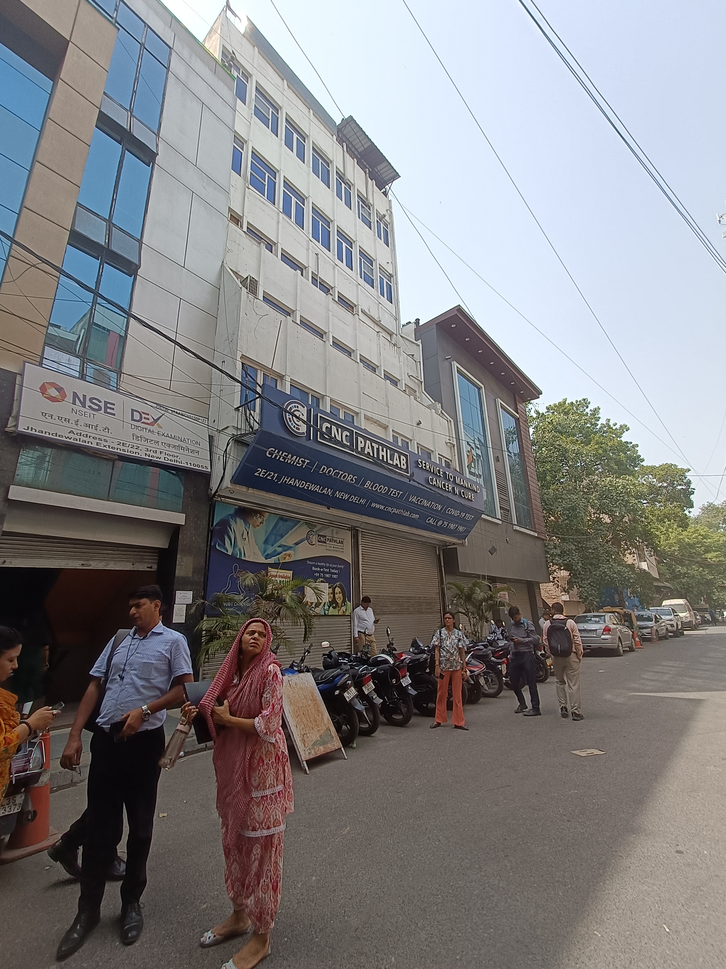 Commercial Office Space 2500 Sq.Ft. For Rent in Jhandewalan Delhi  7060637