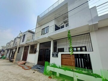 3 BHK Builder Floor – Exterior View View at Vrindavan Garden, Sector 16b Greater Noida - for Sale
