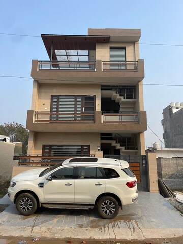 4 BHK Independent House For Sale in Aerocity