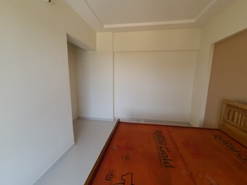 Room in 1 BHK Apartment at Parshwanath Galaxy Avenue, Nalasopara East – for Sale