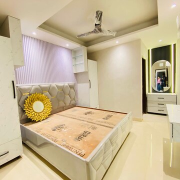 Bedroom in 1 BHK Builder Floor at Patiala Road – for Sale
