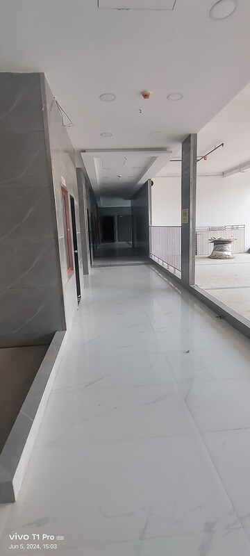 Building Lobby in 1 BHK Apartment at Sarah Continental Heights, Byculla East – for Sale