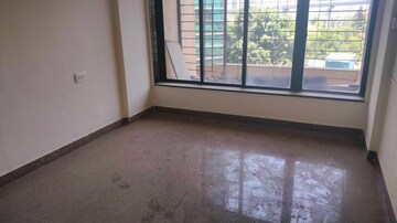 Room in 3 BHK Apartment at Aster Tower, Goregaon East – for Sale