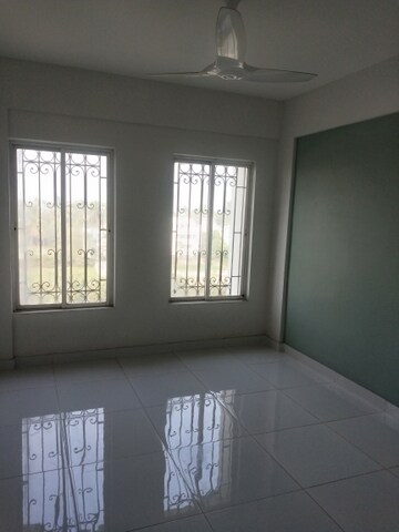 Room in 4 BHK Apartment at Curio City, New Town Action Area ii – for Sale