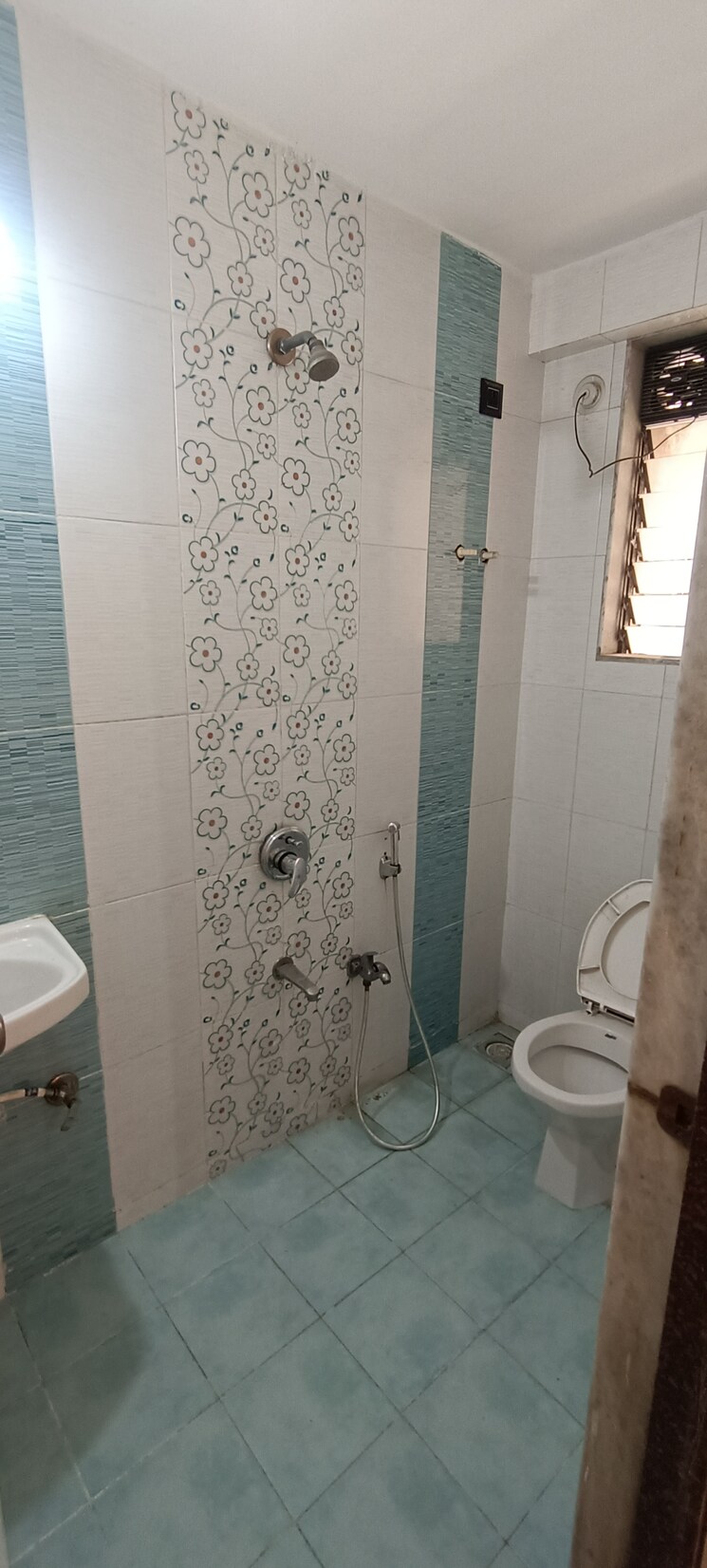 Attached Bathroom, shakti-sky-avenue 3 Bedroom 1280 Sq.Ft. Apartment In Kamothe Navi Mumbai 7063710