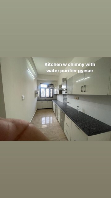 Living Room in 3 BHK Builder Floor at JakhaN-Rajpur Road – for Sale