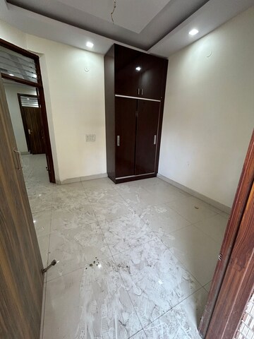 2 BHK Builder Floor For Sale in Shivpuri